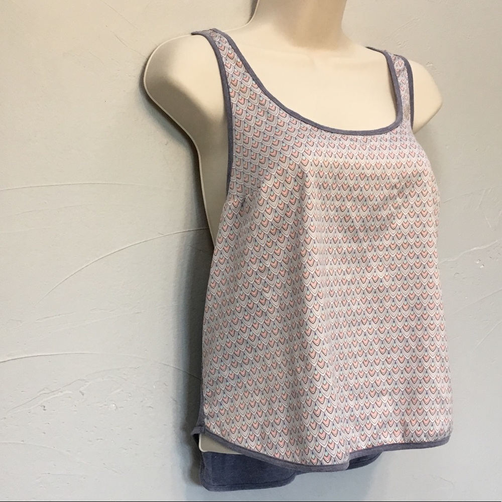 Victoria’s Secret Crop Racerback Tank